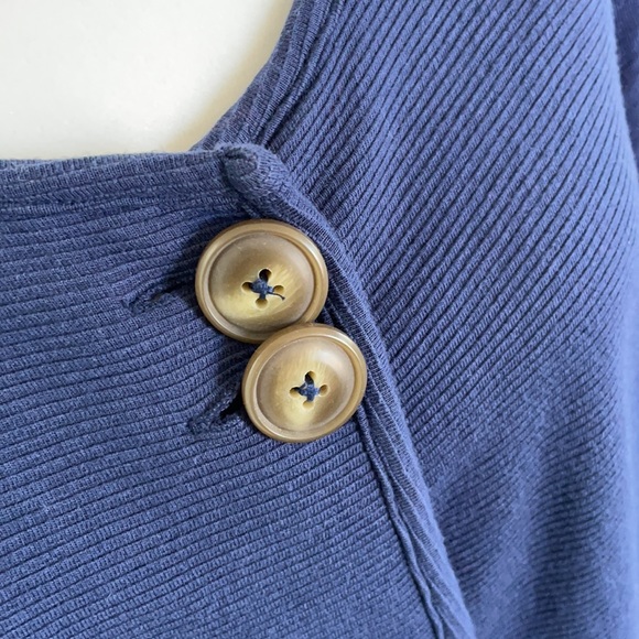 Coldwater Creek buttoned sweater with pockets L14 - Picture 2 of 4
